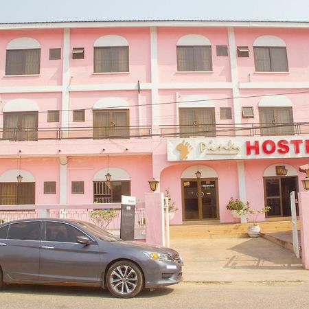 Pink Hostel Accra Exterior photo