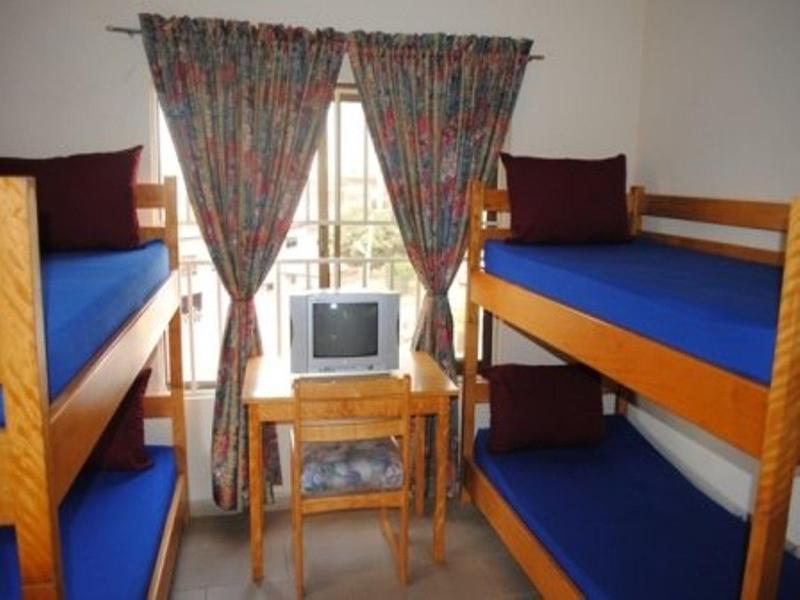 Pink Hostel Accra Exterior photo