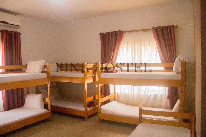 Pink Hostel Accra Exterior photo