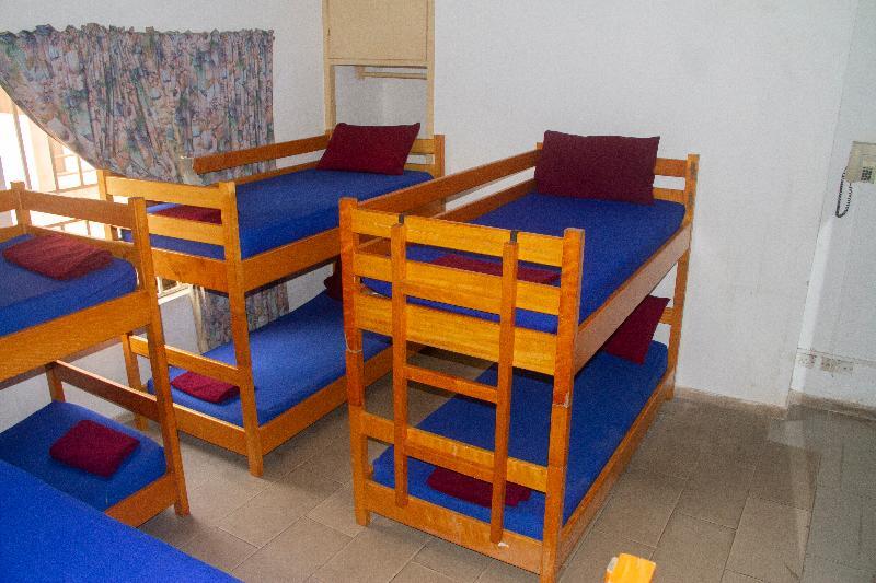 Pink Hostel Accra Exterior photo